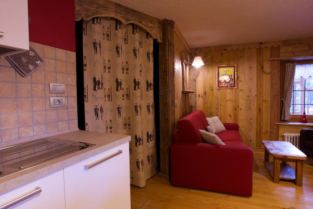 Maison Peroulaz Charvensod Camera foto